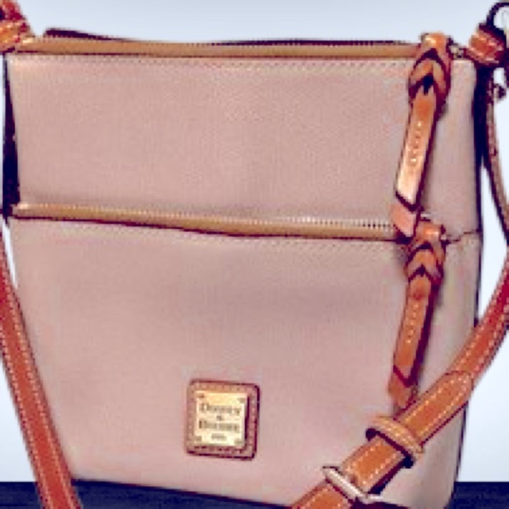 Dooney &’Bourke Pebble Leather Crossbody Bag